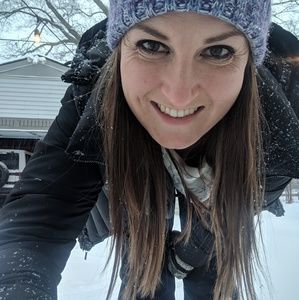 Meet your Posher, Courtney